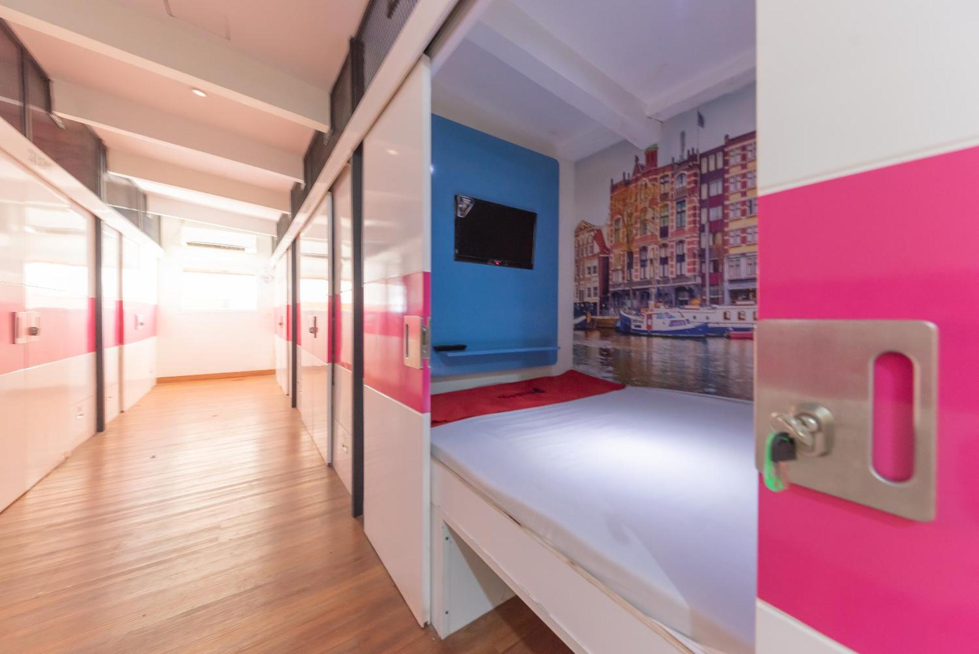 Reddoorz Hostel At Kiara Cozy Kircon Bandung Bagian luar foto
