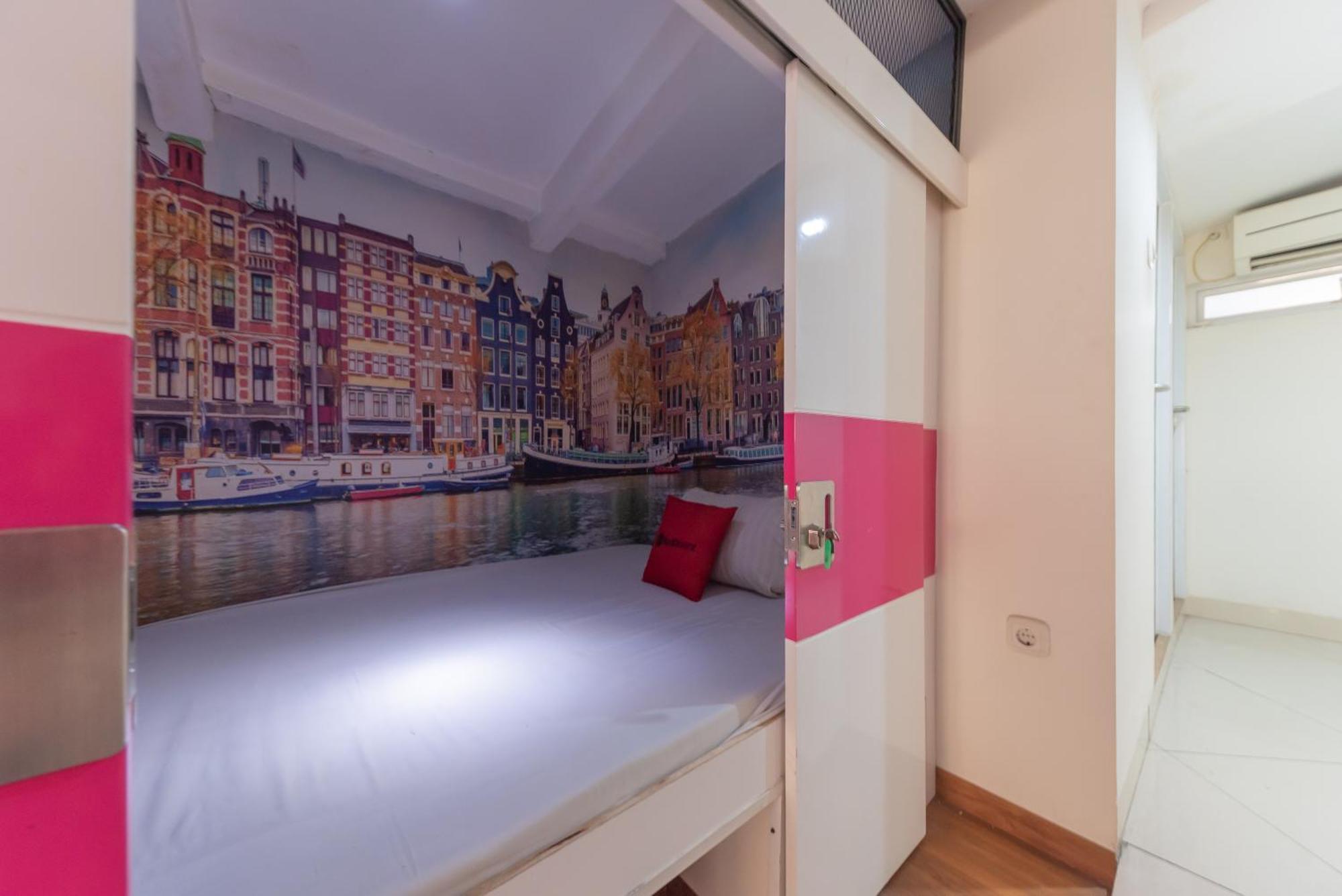 Reddoorz Hostel At Kiara Cozy Kircon Bandung Bagian luar foto